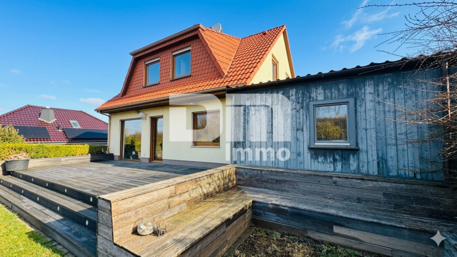 (R)eserviert!Modernes Wohnerlebnis mit großer Terrasse + Carport - Terrasse / Freisitz
